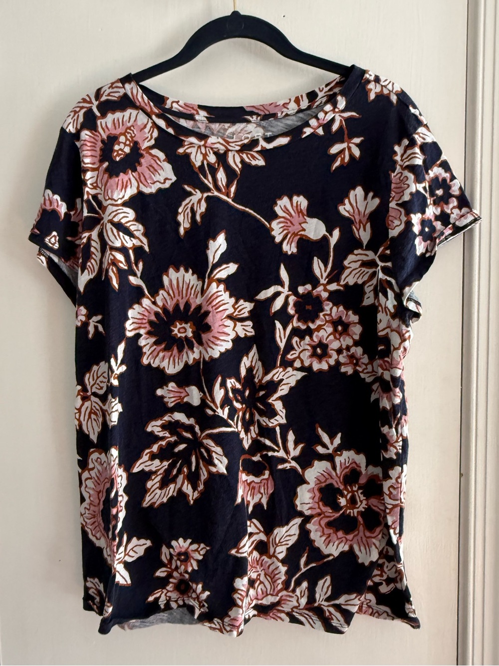 LOFT Women's 100% Cotton Navy Floral Short Sleeve Top - Size XL